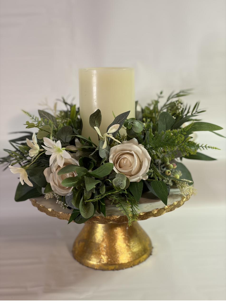 Ostrich feather centerpiece