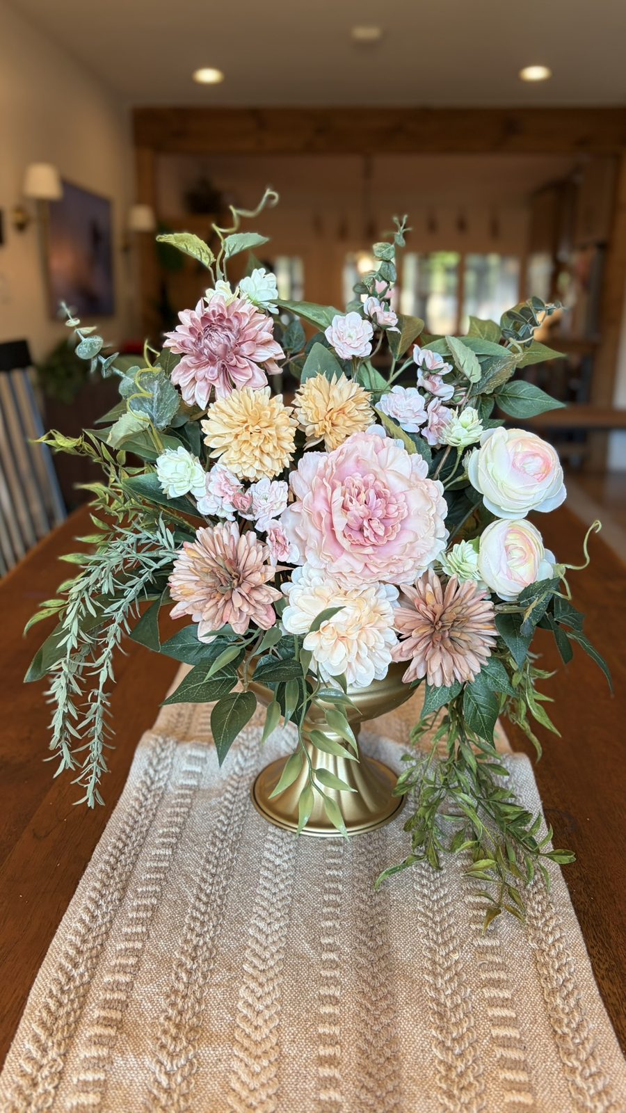 Garden & Romance floral arrangement